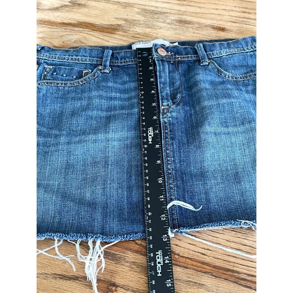 Old Navy Frayed Raw Hem Mini Jean Mini Skirt Womens 10 13" Length - Picture 6 of 6